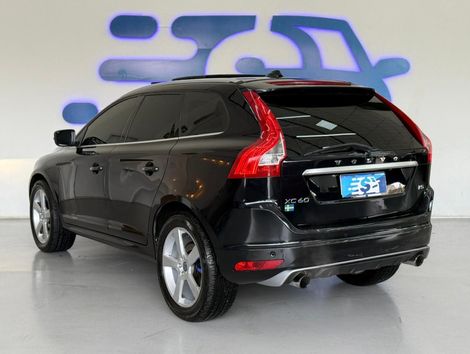 Volvo XC 60 T-5 R-DESIGN 2.0 FWD 5p