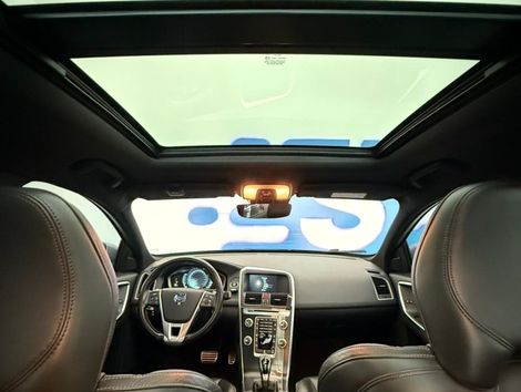 Volvo XC 60 T-5 R-DESIGN 2.0 FWD 5p