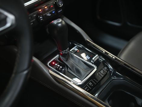 Jeep Commander Overl. TD380 2.0 4x4 Die. Aut.