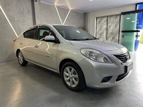Nissan VERSA SL 1.6 16V Flex Fuel 4p Mec.