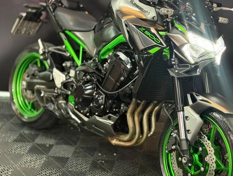 KAWASAKI Z 900