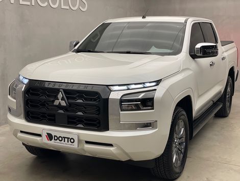 Mitsubishi Triton HPE 2.4 CD 4x4 TB Diesel Aut.