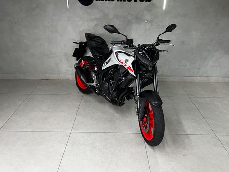 YAMAHA MT-03 321/ABS