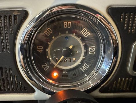 Volkswagen VW FUSCA 1500