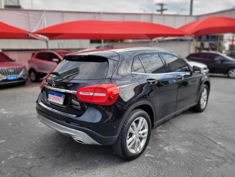 Mercedes GLA 200 Advance 1.6/1.6 TB 16V Flex Aut.