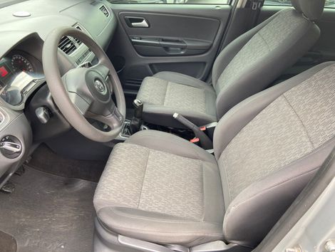 VolksWagen Fox 1.6 Mi Total Flex 8V 5p