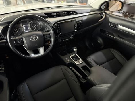 Toyota Hilux CD SR 4x4 2.8 TDI Diesel Aut.