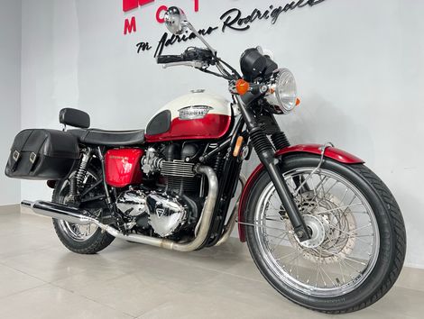 TRIUMPH BONNEVILLE T100 