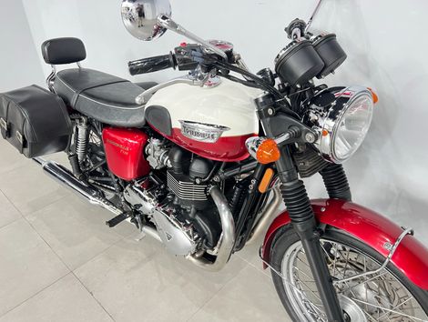 TRIUMPH BONNEVILLE T100 