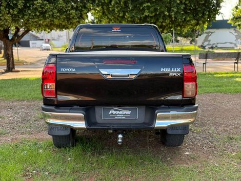 Toyota Hilux CD SRX 4x4 2.8 TDI 16V Diesel Aut.