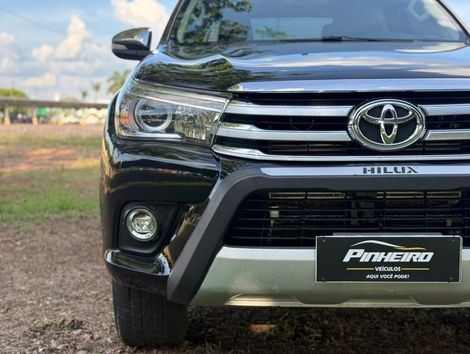 Toyota Hilux CD SRX 4x4 2.8 TDI 16V Diesel Aut.