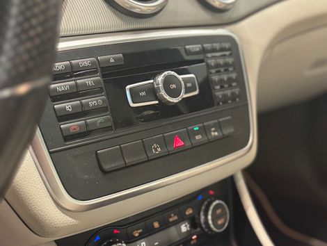 Mercedes GLA 200 Vision 1.6/1.6 TB 16V Flex Aut.