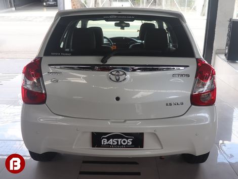 Toyota ETIOS XLS Sedan 1.5 Flex 16V 4p Mec.