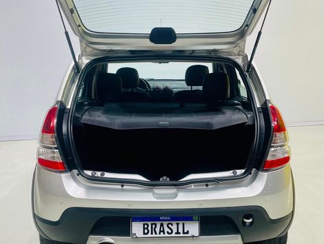 Renault SANDERO STEPWAY Hi-Flex 1.6 16V 5p Aut.