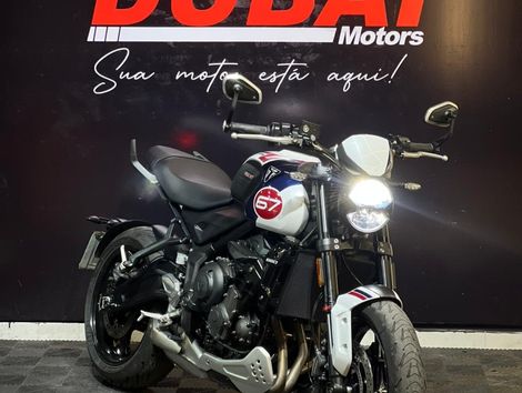 TRIUMPH TRIDENT 660 TRIPLE TRIBUTE