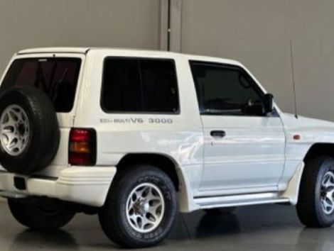 Mitsubishi Pajero GLS 3.0 V6 2p Mec.