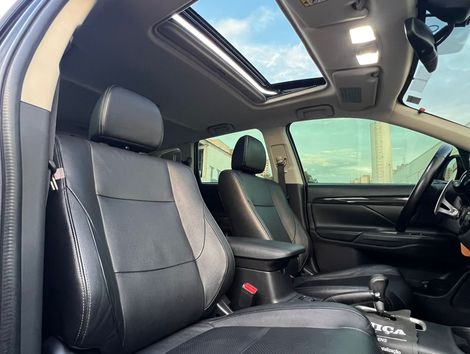 Mitsubishi OUTLANDER 2.0 16V 160cv Aut.