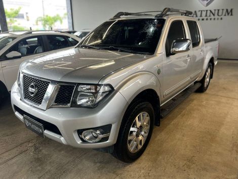 Nissan SL CD 4x4 2.5TB Diesel Aut 