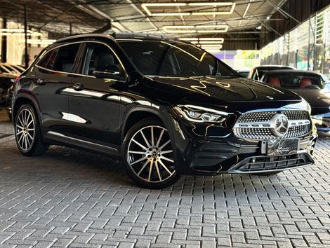 Mercedes GLA 200 AMG Line 1.3 16V TB Aut.