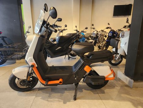 TREE AUTOPROPELIDO GO 1000W