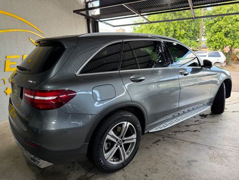 Mercedes GLC 250 Sport 4MATIC 2.0 TB 16V Aut.