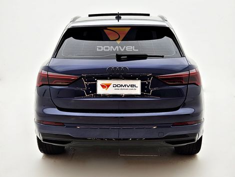 Audi Q3 Black Ed. 1.4 TFSI Flex/Black S-tron.