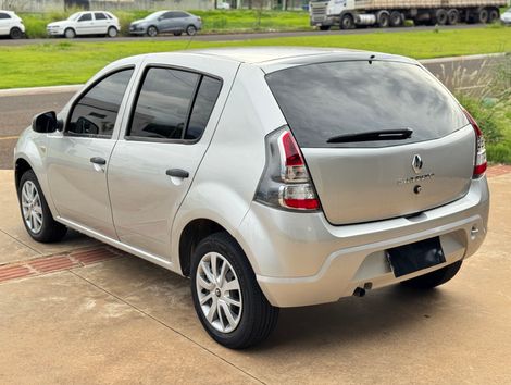 Renault SANDERO Expression Hi-Flex 1.0 16V 5p