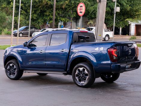 Nissan Frontier PLATI. CD  2.3 Bi-TB Dies.Aut.