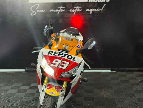 HONDA CBR 1000 RR Fireblade