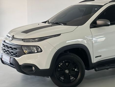 Fiat Toro Freedom 1.8 16V Flex Aut.