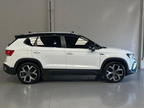 VolksWagen TAOS Highline 1.4 250 TSI Flex Aut.