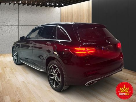 Mercedes GLC 250 Sport 4MATIC 2.0 TB 16V Aut.