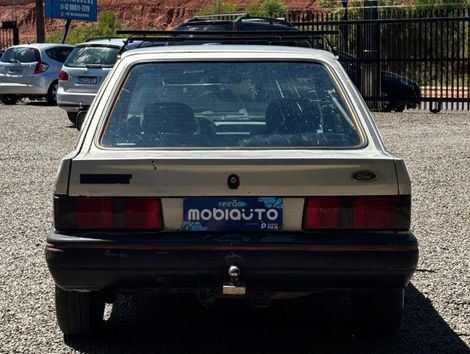 Ford Escort GL 1.6i / 1.6