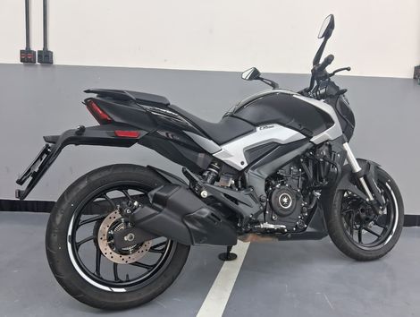 BAJAJ DOMINAR 250
