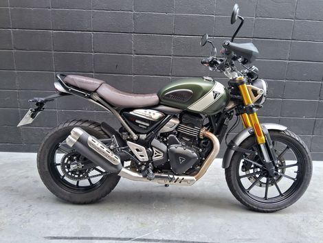 TRIUMPH SCRAMBLER 400X