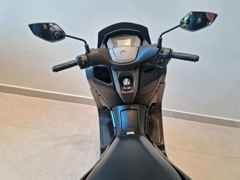 YAMAHA NMAX 160