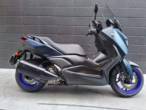 YAMAHA XMAX 250 CONNECTED 
