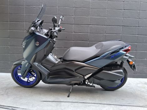 YAMAHA XMAX 250 CONNECTED 
