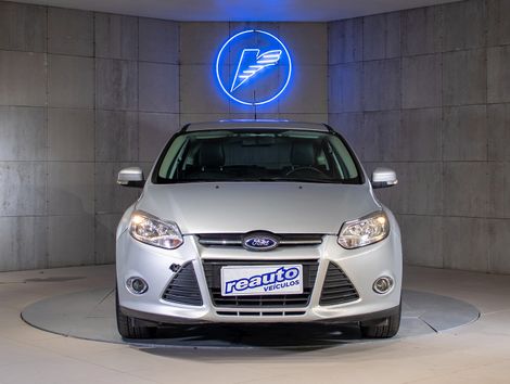 Ford Focus 2.0 16V/SE/SE Plus Flex 5p Aut.