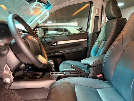 Toyota Hilux CD SRX 4x4 2.8 TDI 16V Diesel Aut.