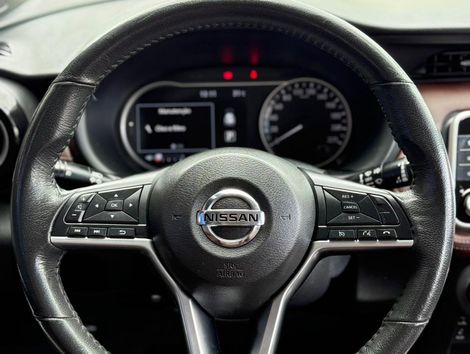 Nissan KICKS SL 1.6 16V FlexStar 5p Aut.