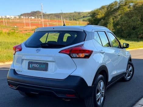 Nissan KICKS S Direct 1.6 16V Flex 5p Aut.
