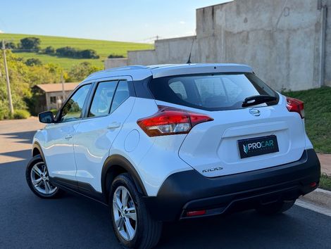 Nissan KICKS S Direct 1.6 16V Flex 5p Aut.