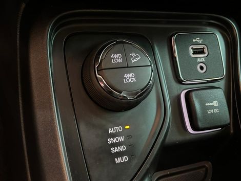 Jeep COMPASS LONGITUDE 2.0 4x4 Dies. 16V Aut.