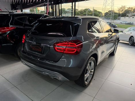 Mercedes GLA 200 Advance 1.6/1.6 TB 16V Flex Aut.