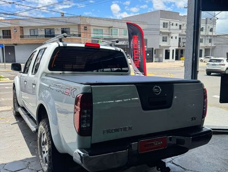 Nissan Frontier SV AT.CD 4x4 2.5 TB Diesel Mec.