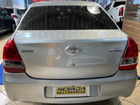 Toyota ETIOS XS Sedan1.5 Flex 16V 4p Mec.