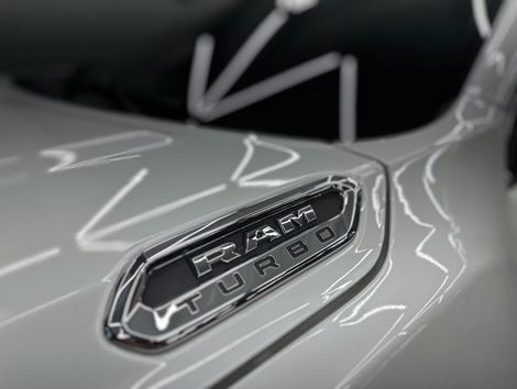 RAM RAMPAGE LARAMIE 2.0 TB CD 4X4 Die. Aut.