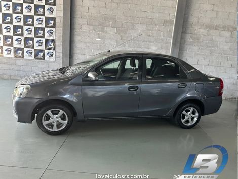 Toyota ETIOS XS  1.3 Flex 16V 5p Mec.