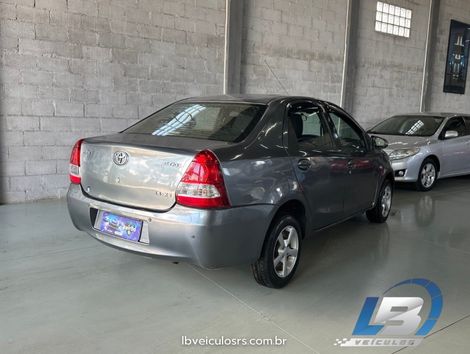 Toyota ETIOS XS  1.3 Flex 16V 5p Mec.